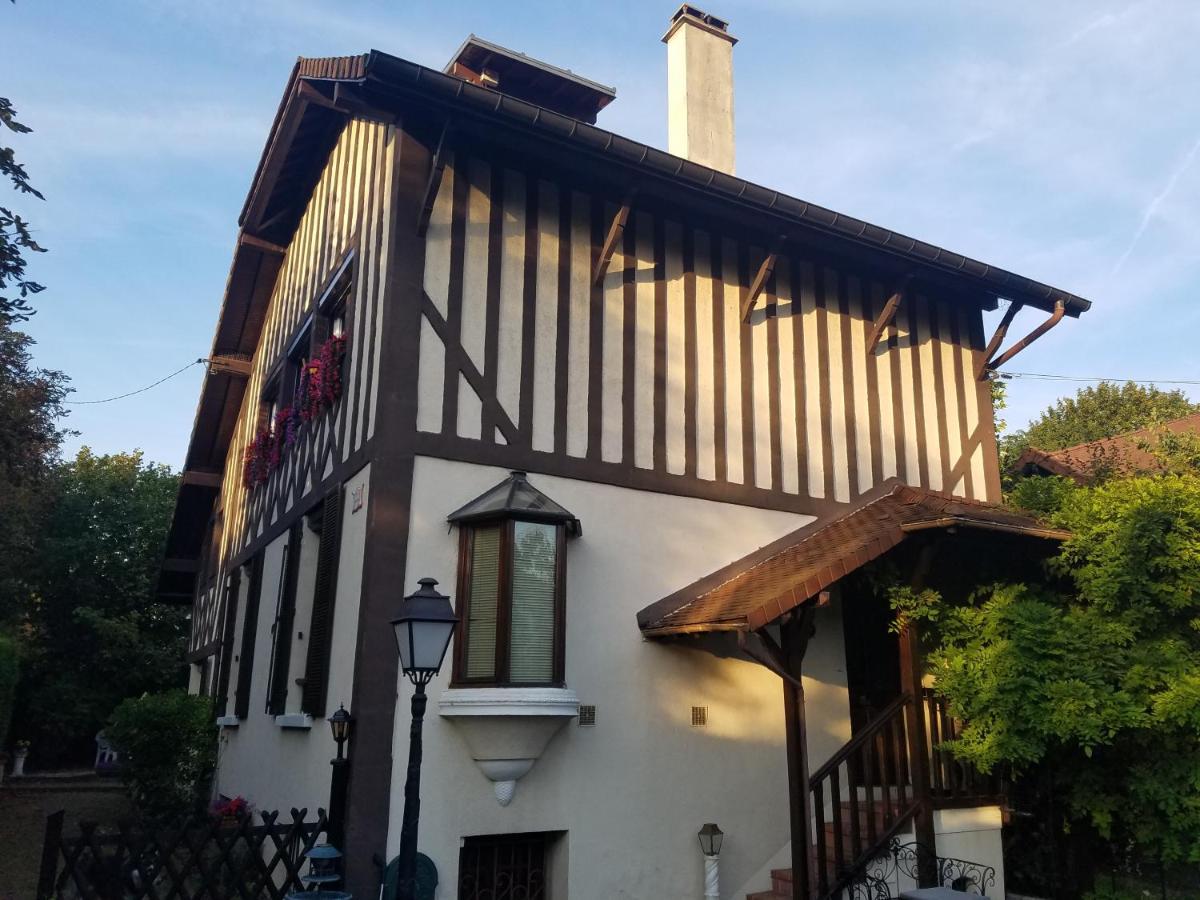 Villa Normandy Gagny 外观 照片